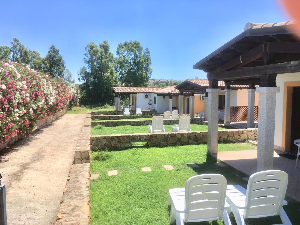 Residence S'Oggiastrone تانايونيلا المظهر الخارجي الصورة